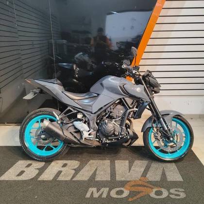 YAMAHA MT-03 ABS YAMAHA MT-03 ABS
